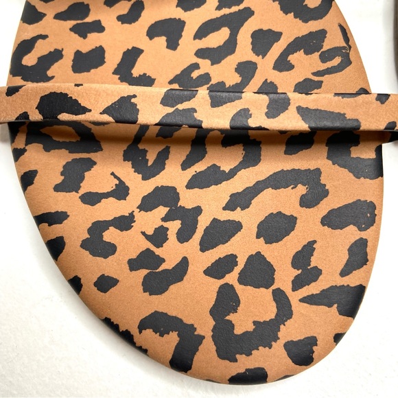 TKEES Gemma Cheetah 2 Strap Samdals - Picture 4 of 12
